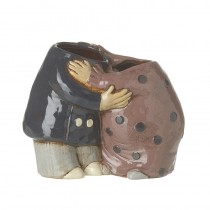 Hugging Couple Pot
